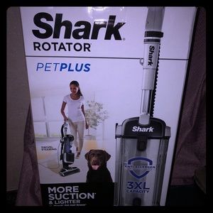 Shark vacuum